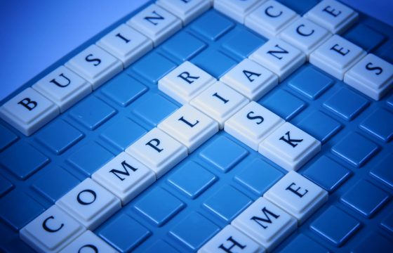 物流会社のコンプライアンス違反は荷主の責任！！ 「貨物自動車運送事業法」改正に伴う荷主への影響