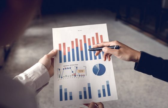 データ活用経営で業績アップを実現する方法