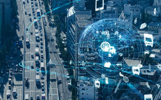 デジタル化に成功した物流企業の事例