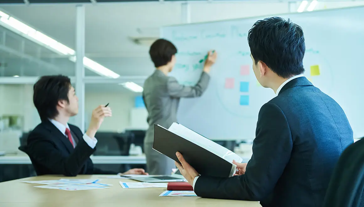 会社が好きで入社し、上司が嫌いで退社する_物流経営コラム_船井総研ロジ